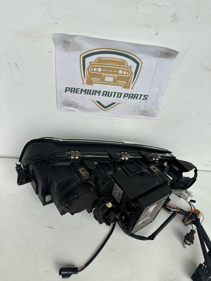 2005   Right Headlight