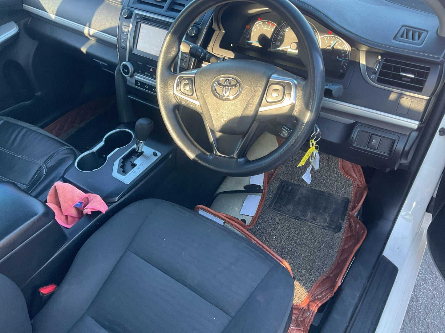 Toyota 
Camry