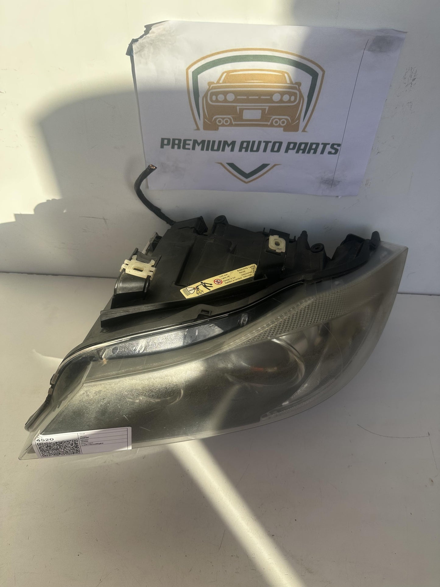 E90 Left Headlight