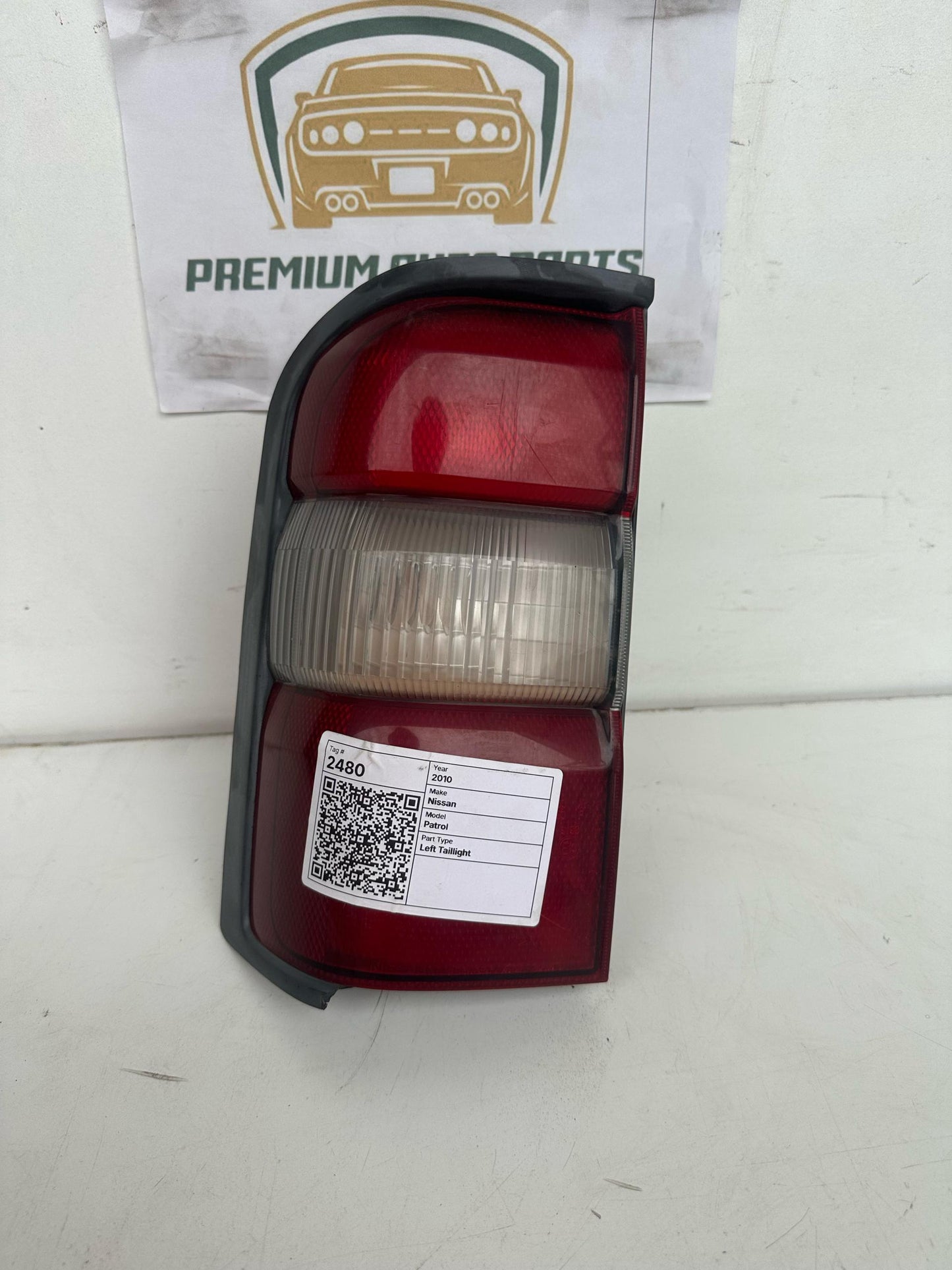 2010   Left Taillight