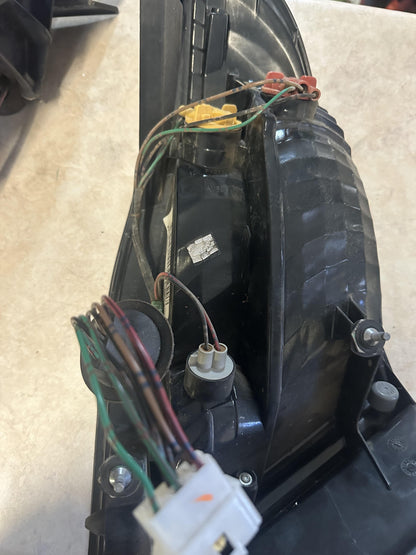 2008   Left Taillight