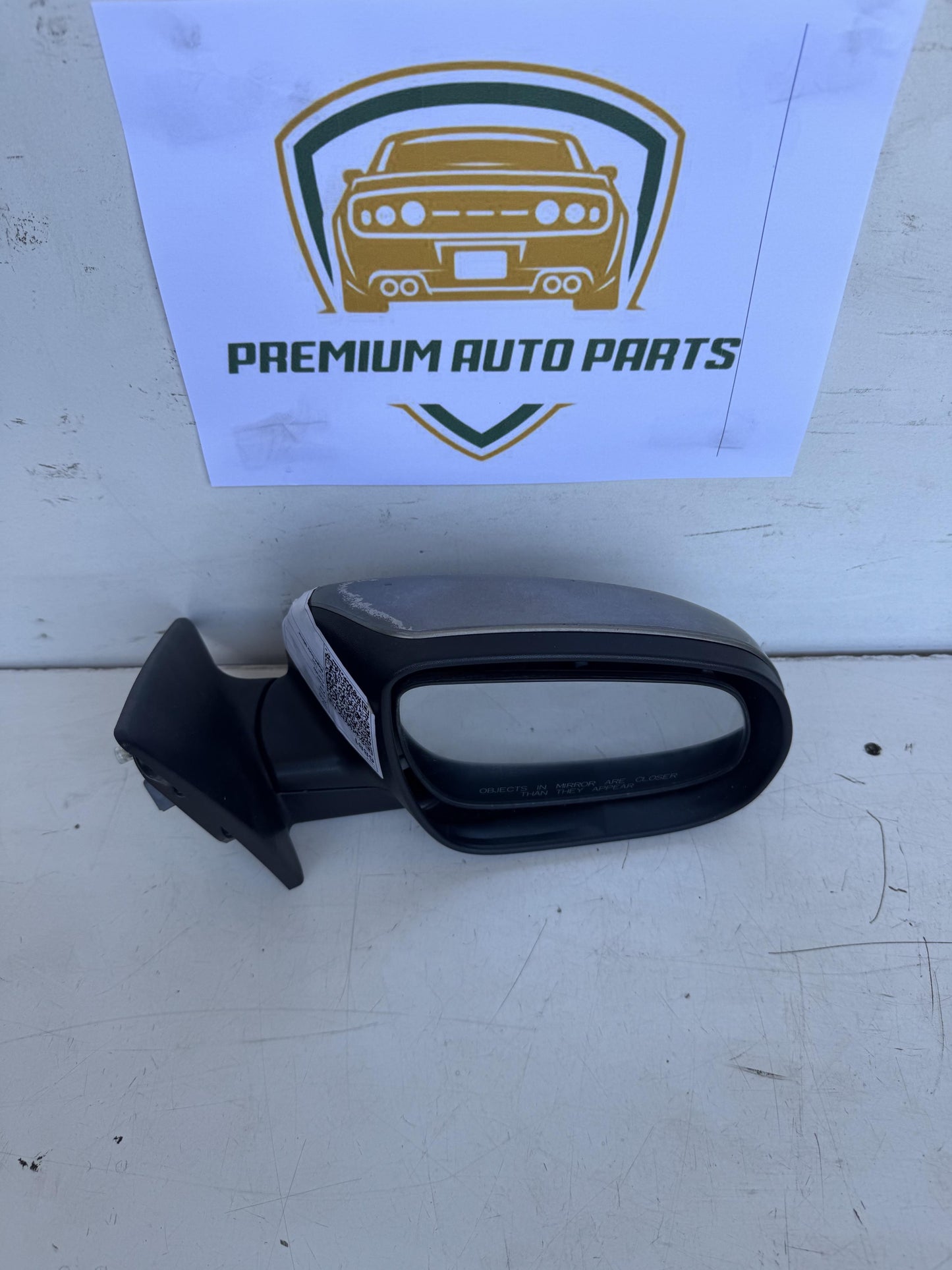 2010  TD Right Door Mirror