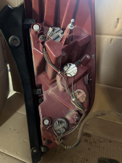 2012  I20 5d Left Taillight