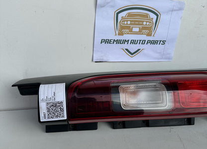 2015 Renault Trafic Right Taillight
