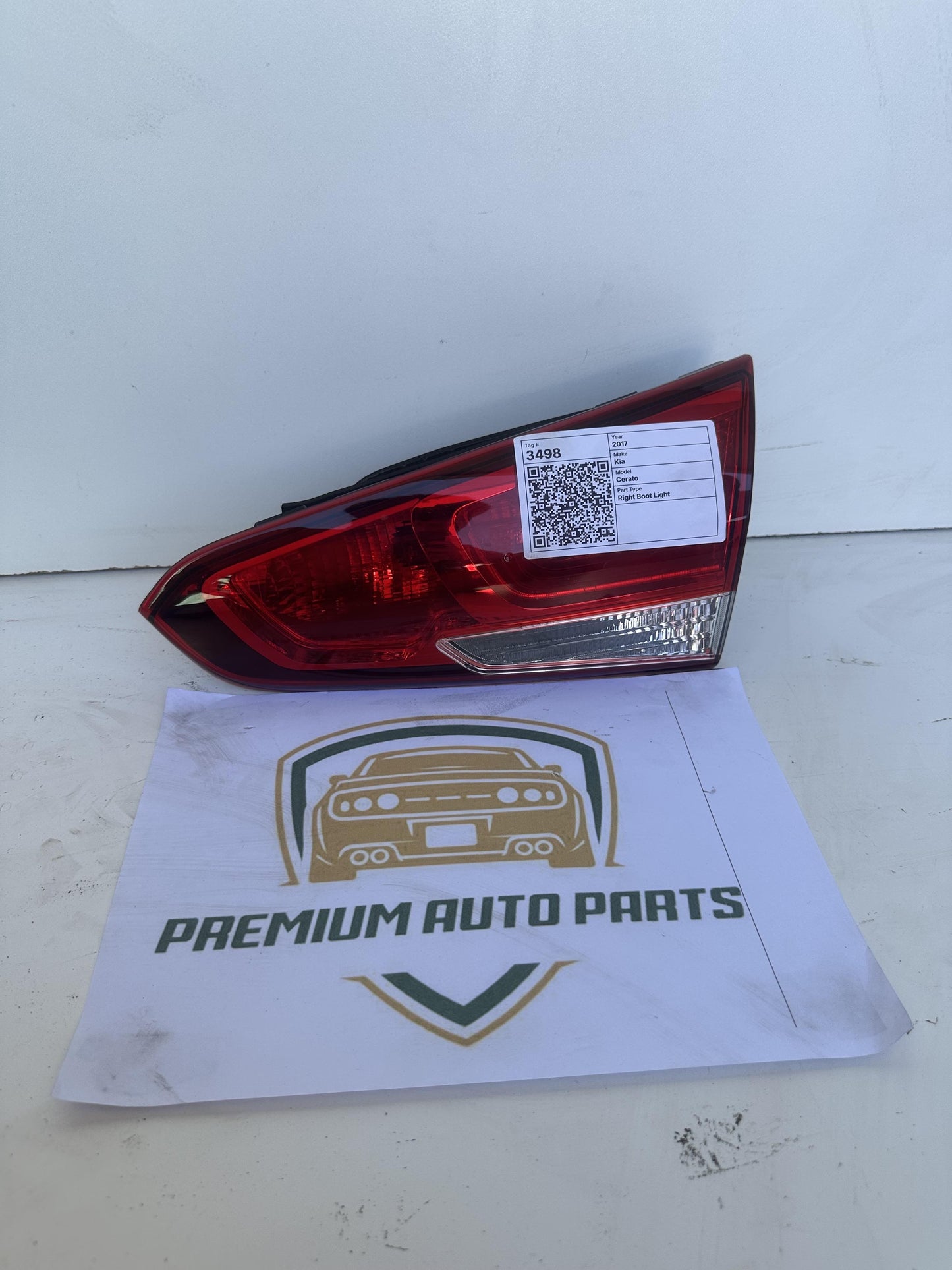 2017  YD Right Boot Light