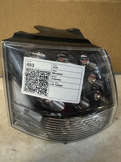 2010  Outlander Left Taillight