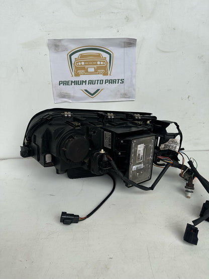 2005   Right Headlight