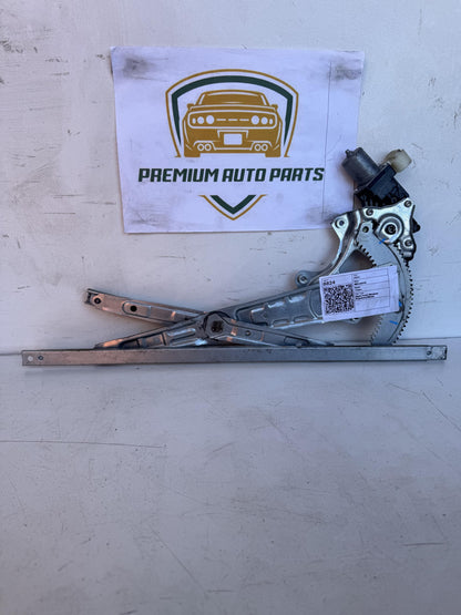 2023   Right Front Window Regulator/Motor