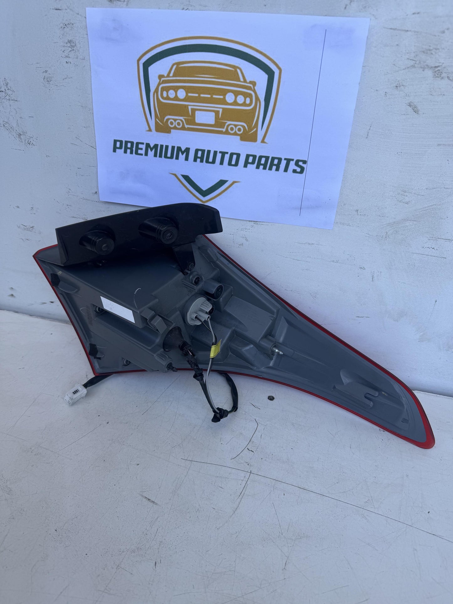 2016  GD Left Taillight