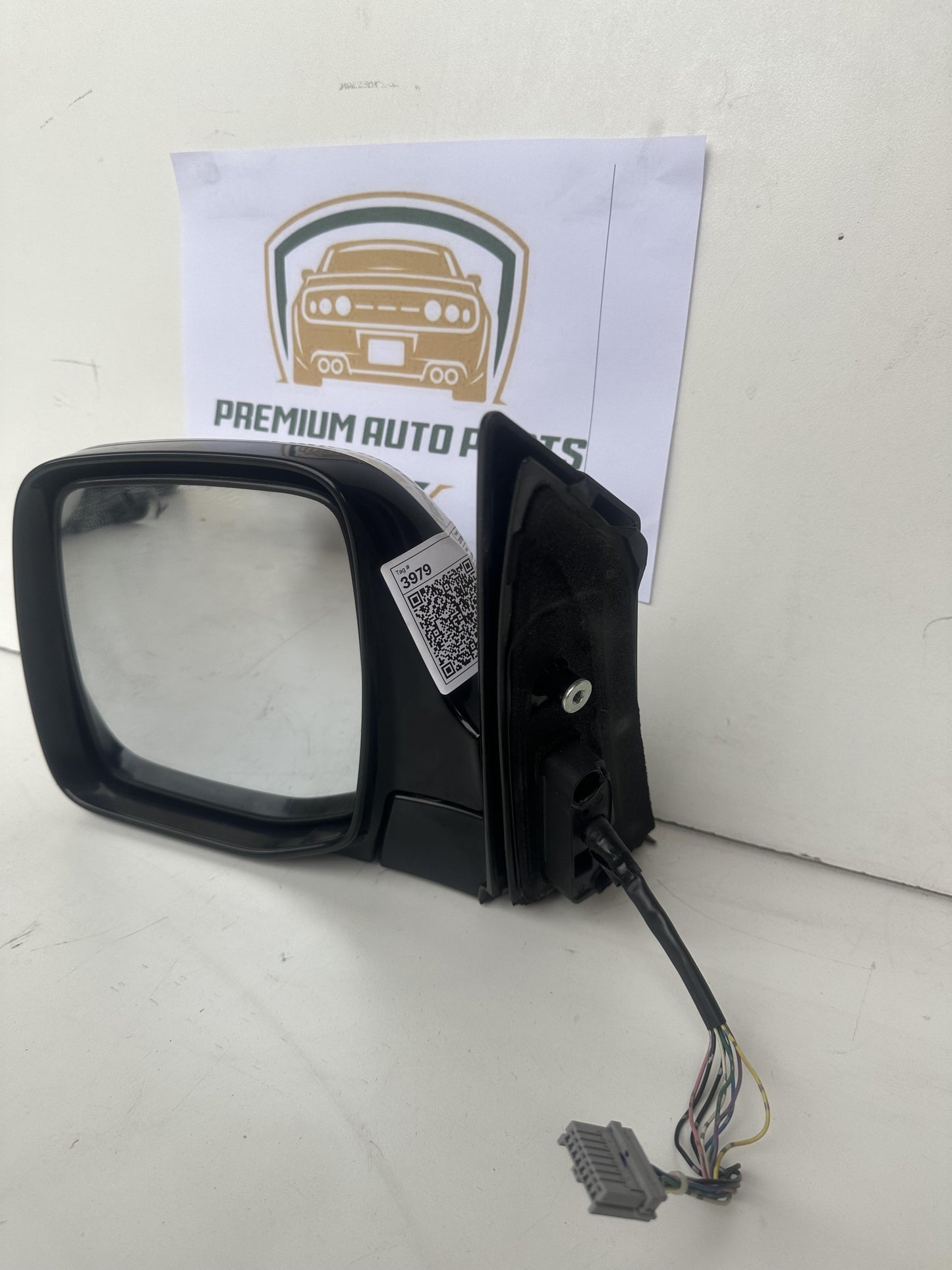 2010  B9 Left Door Mirror