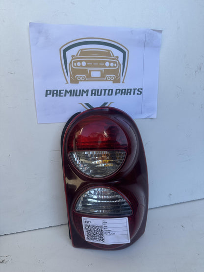 2006   Right Taillight