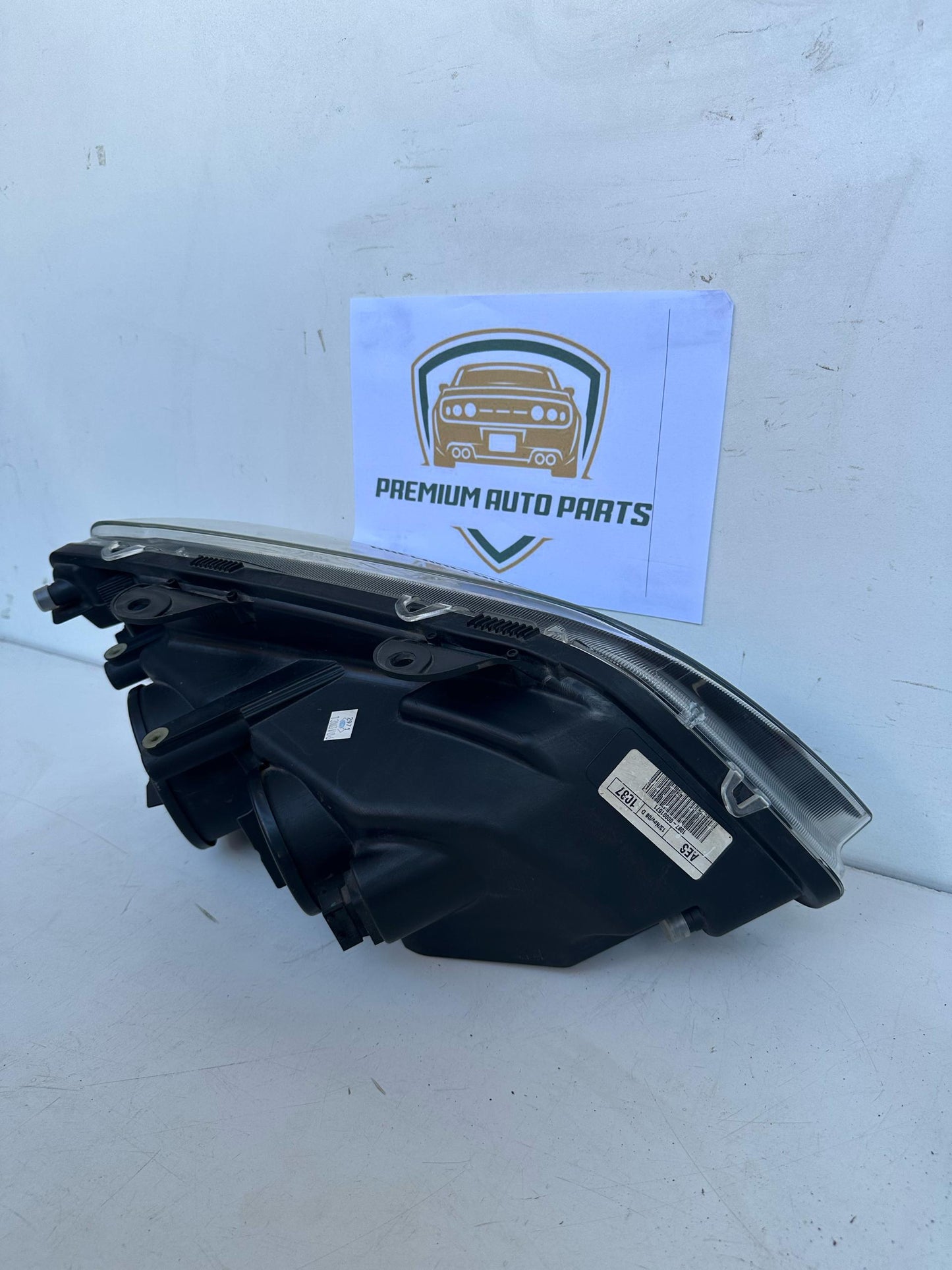 2006  WL Left Headlight