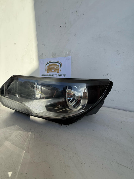 2012 Volkswagen Tiguan MK1 - 5N Left Headlight
