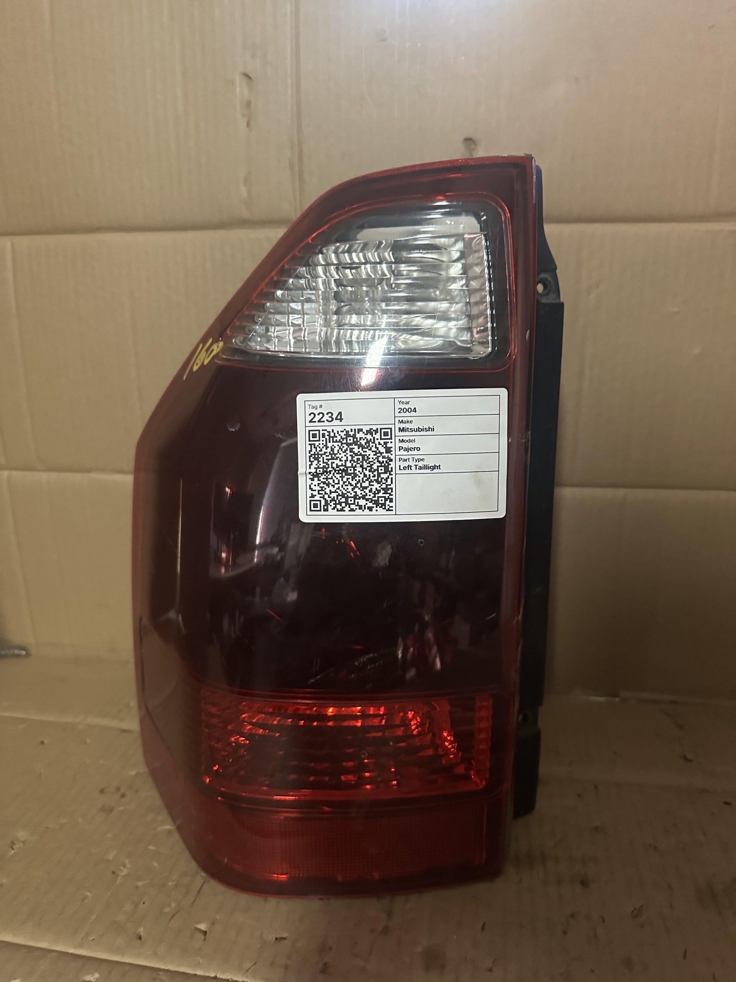 2004  III NP Left Taillight