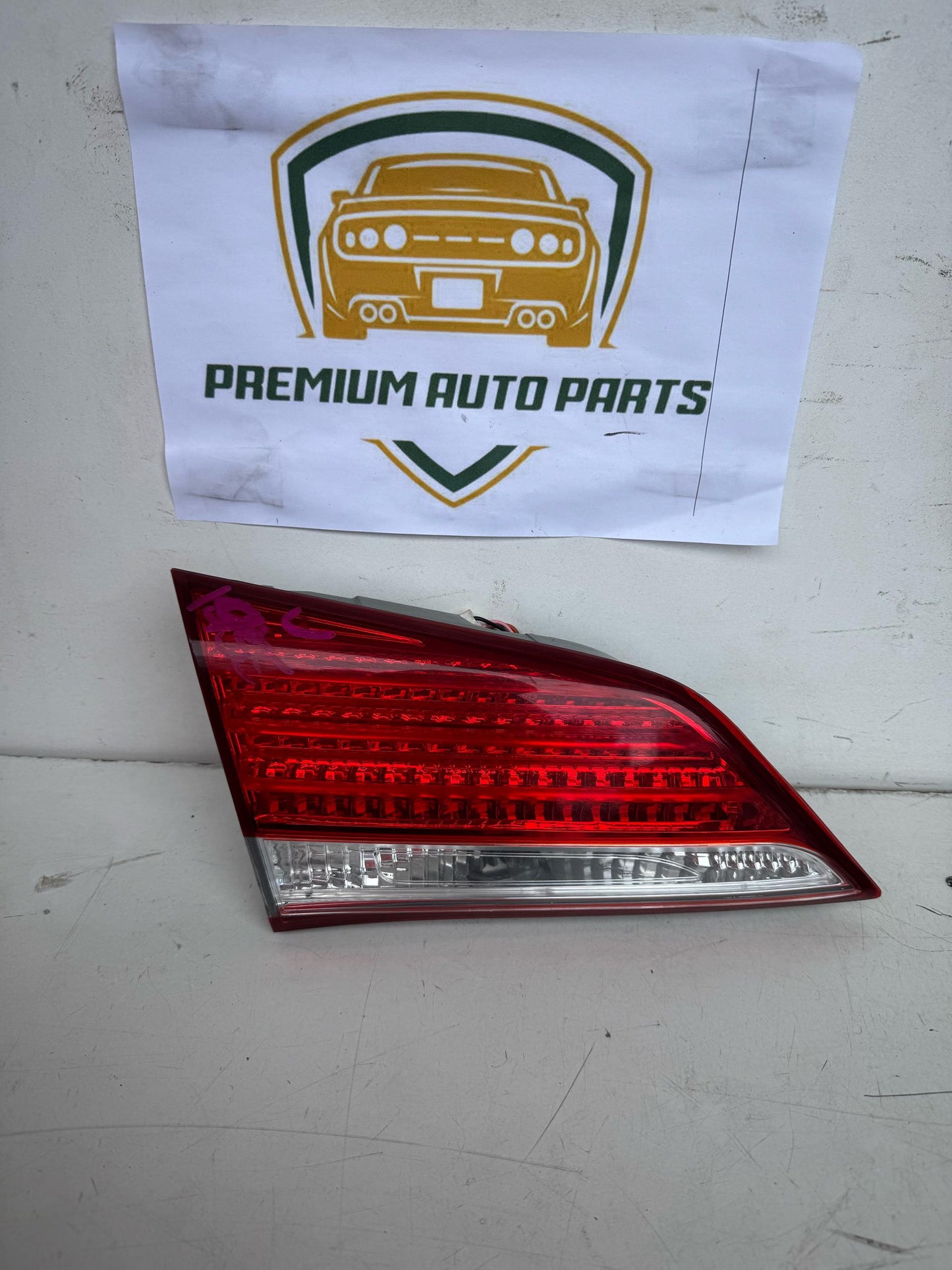 2013  VF Left Boot Light