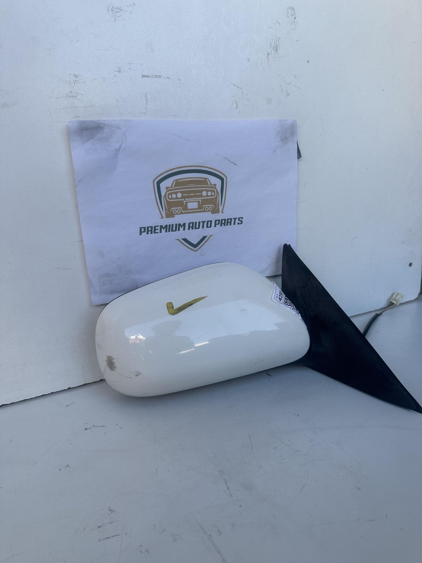 2008  XV40 Right Door Mirror