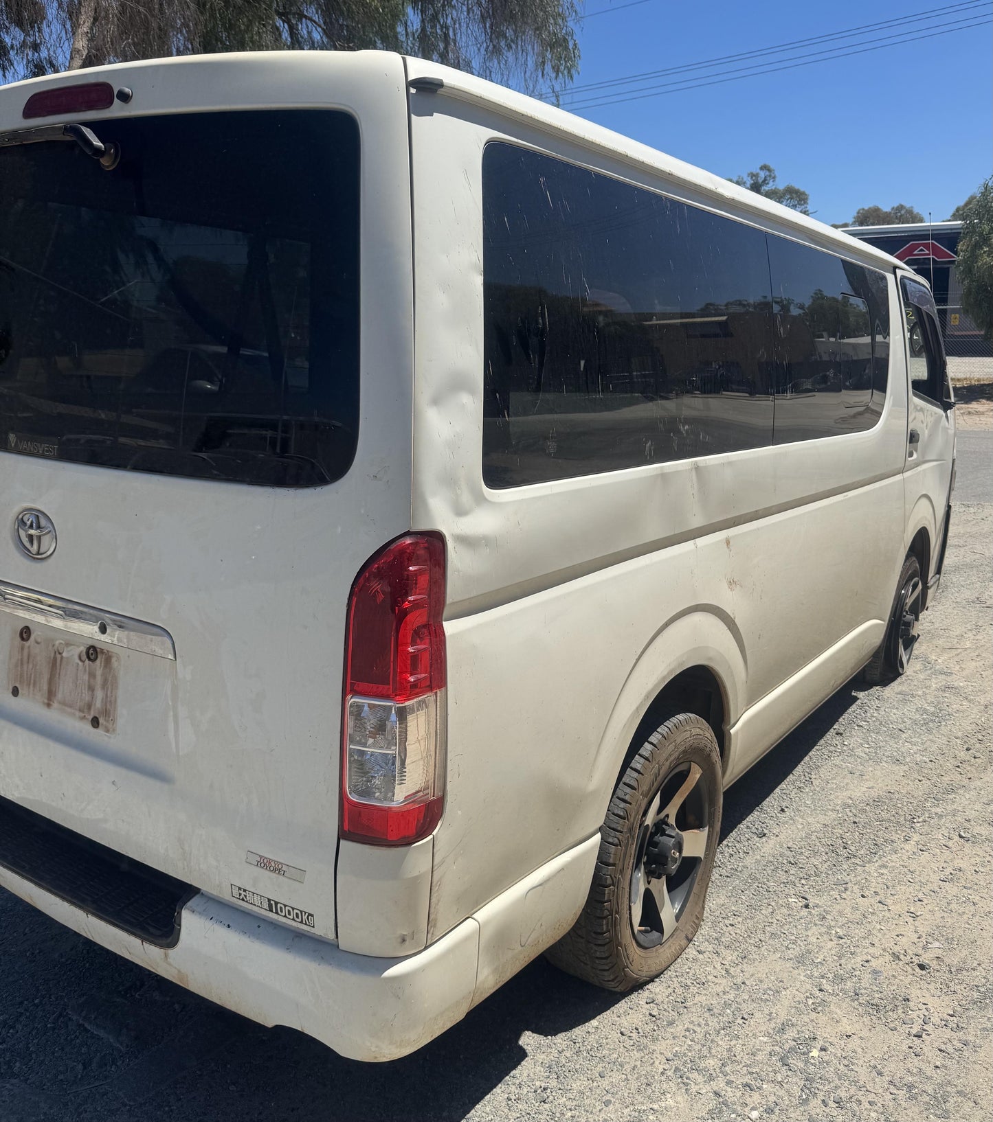 Toyota Hiace   
Toyota
Hiace