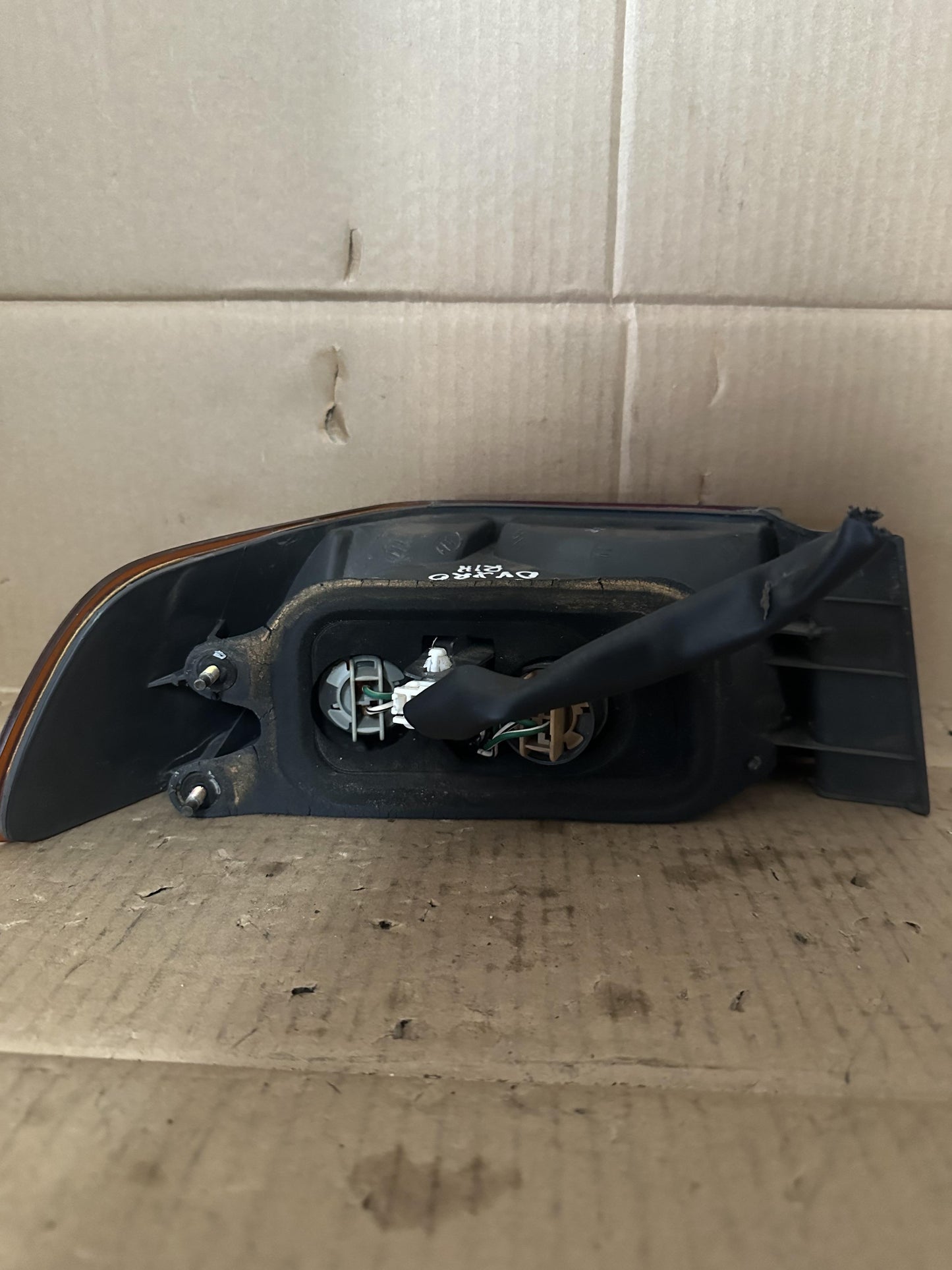 1999  XV20 Right Taillight