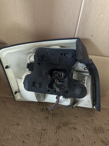 2001  B6 Right Taillight
