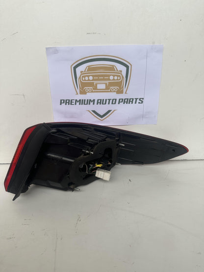 2016  LF Left Taillight