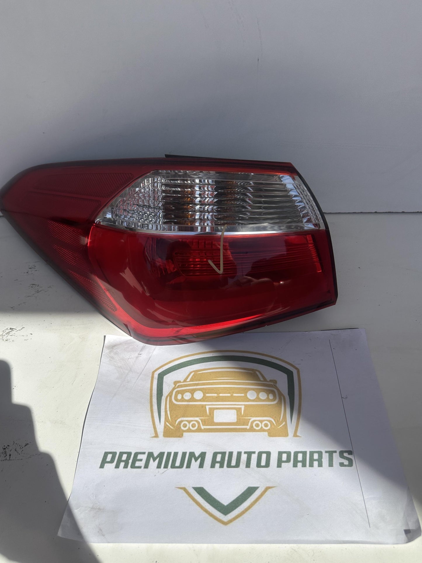 2015  YD Left Taillight