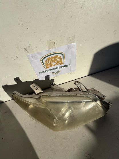2010 Toyota Aurion Right Headlight