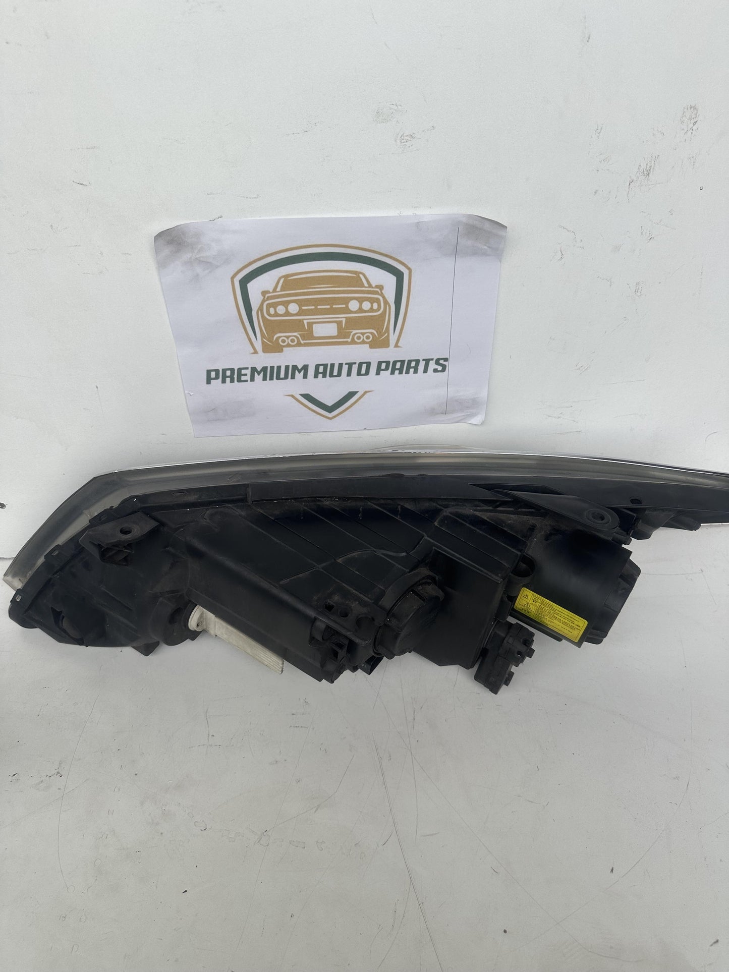 2011  TF Right Headlight