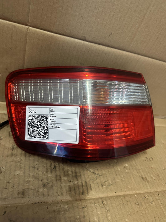 1998   Left Taillight