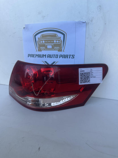 2007  V40 Right Taillight