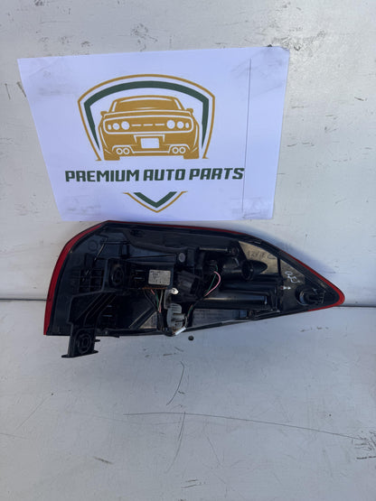 2019   Left Taillight