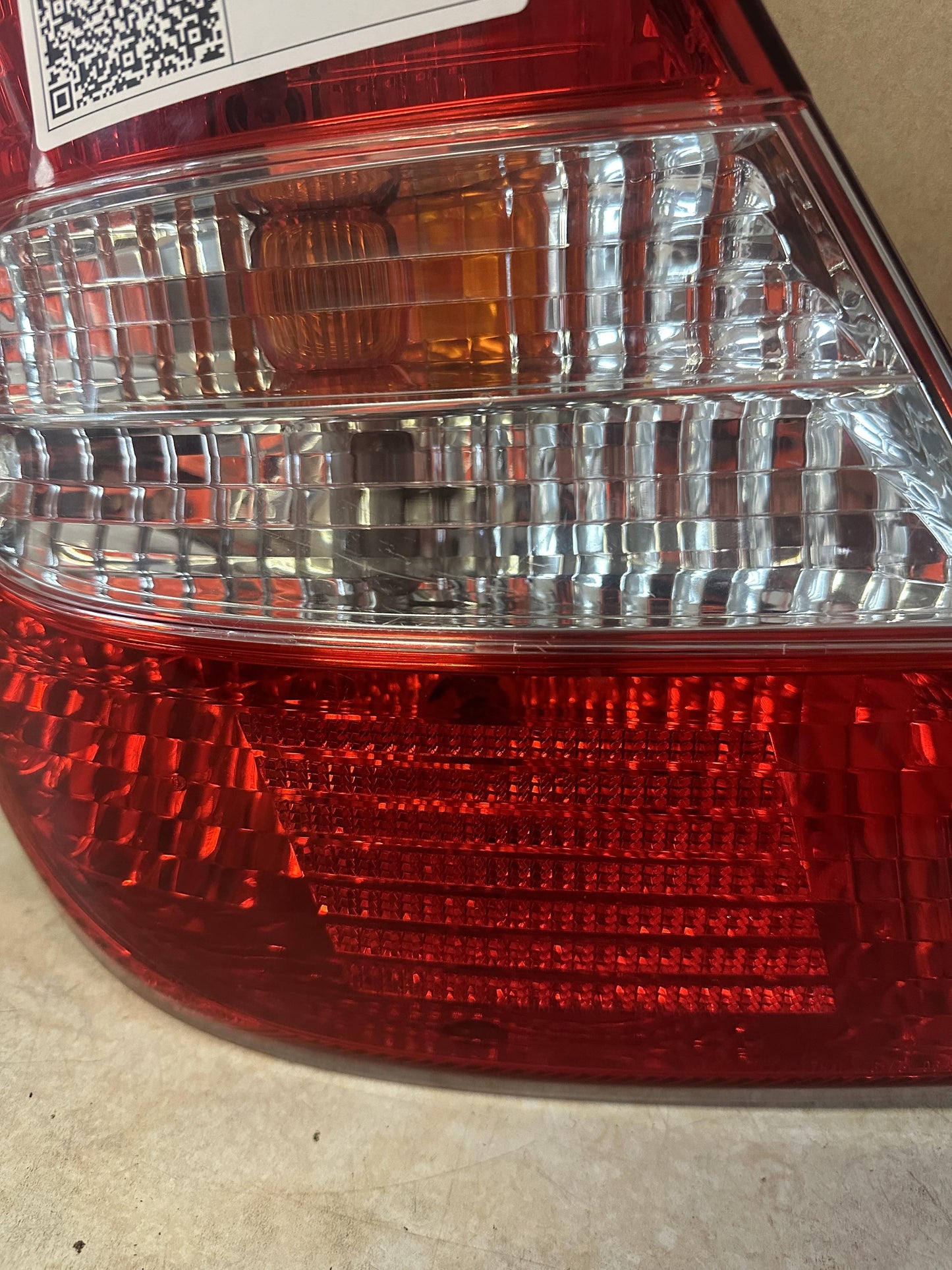 2004   Left Taillight