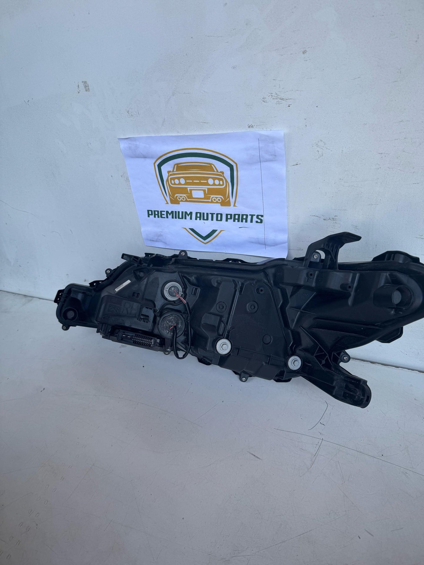 2018  XV70 Right Headlight