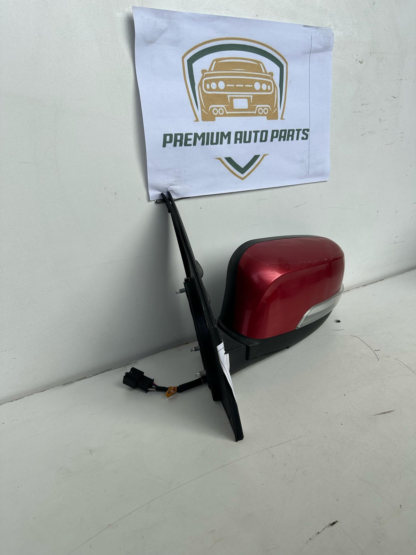 2014  CR Left Door Mirror