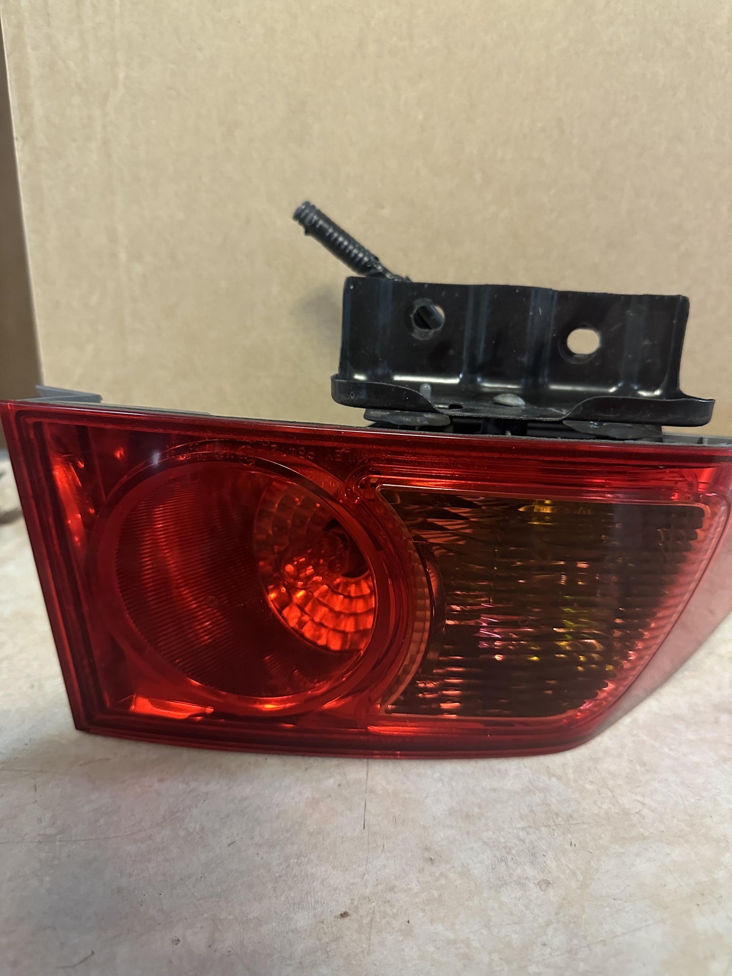 2007   Left Taillight