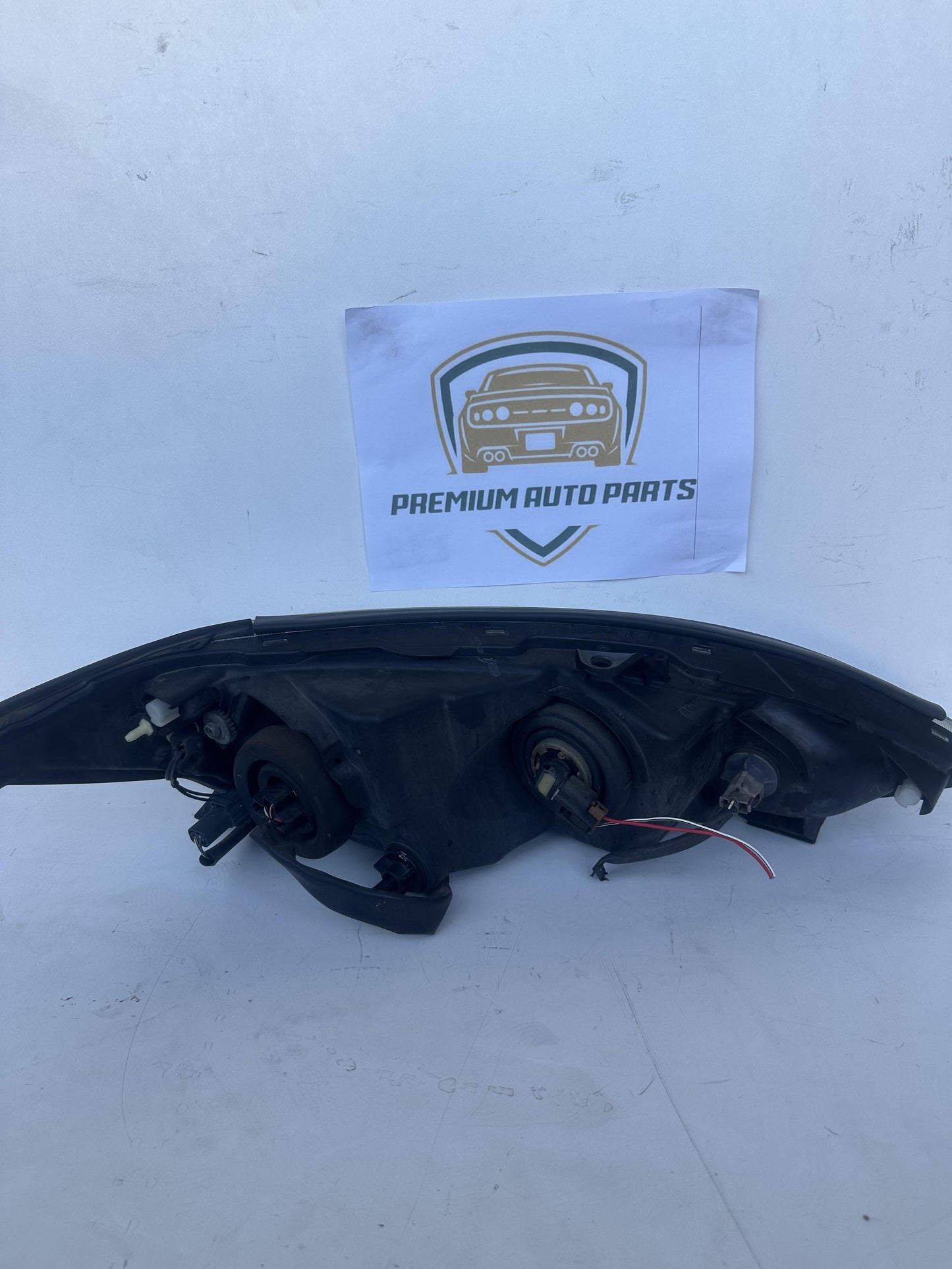 2004  V30 Left Headlight