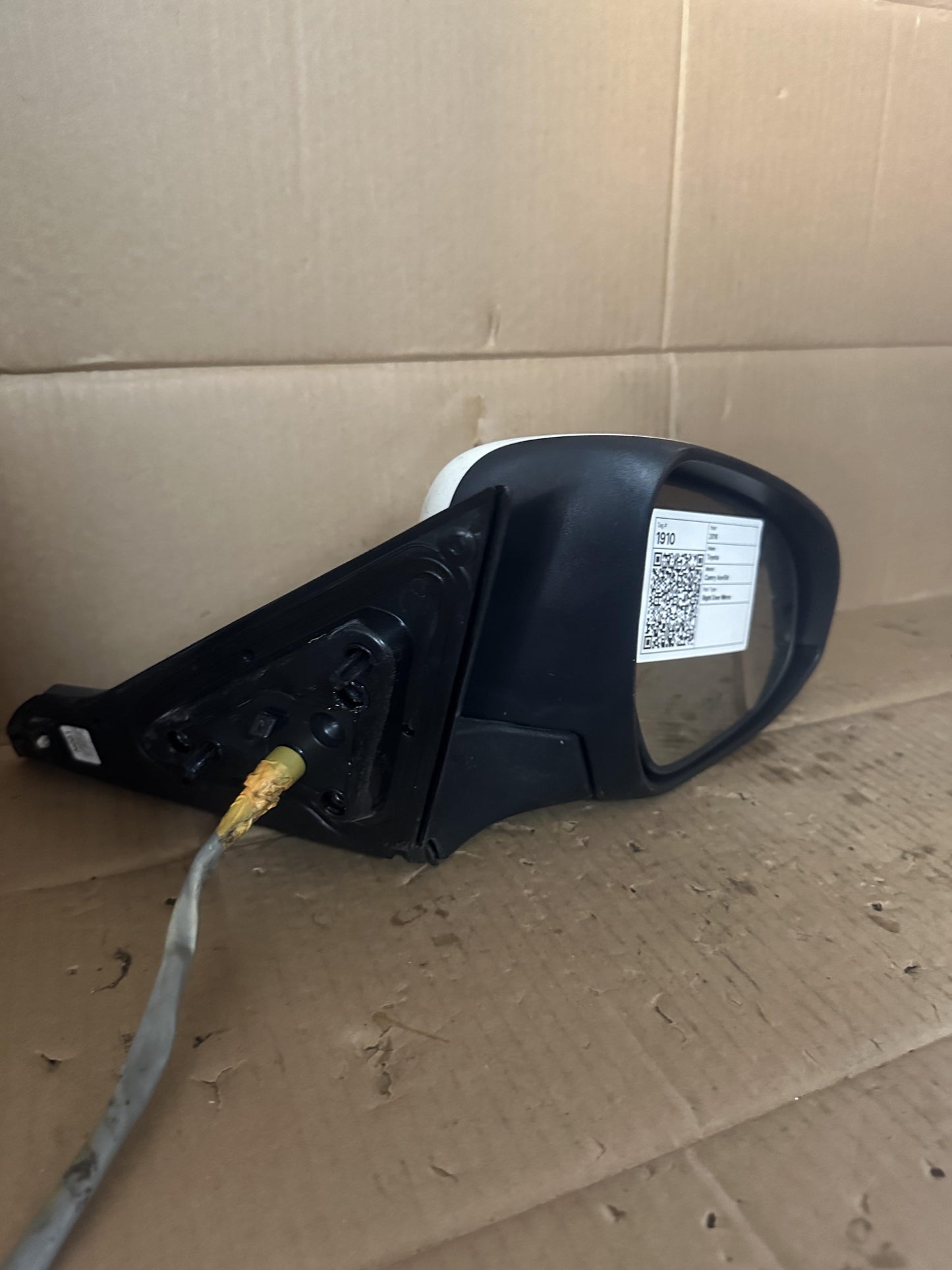 2016   Right Door Mirror