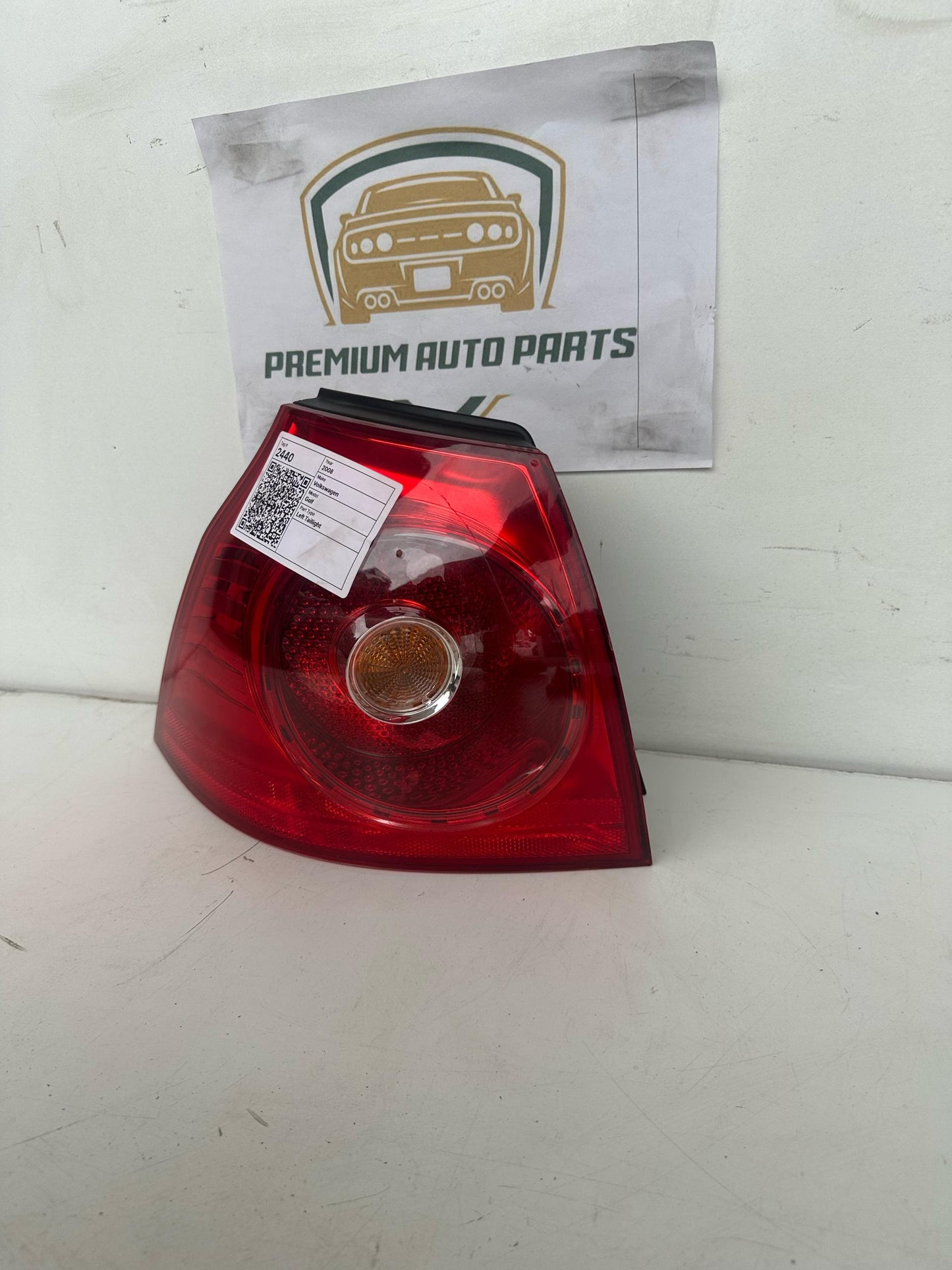 2008   Left Taillight