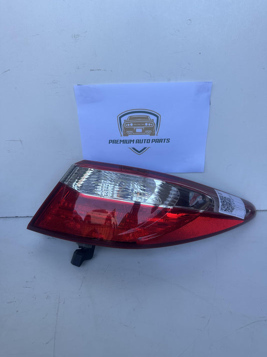 2017  XV50 Right Taillight