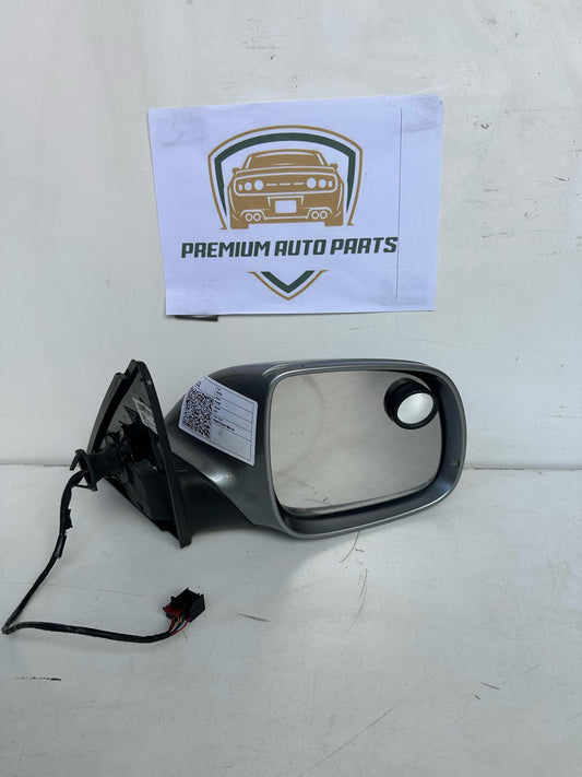 2010  8R Right Door Mirror