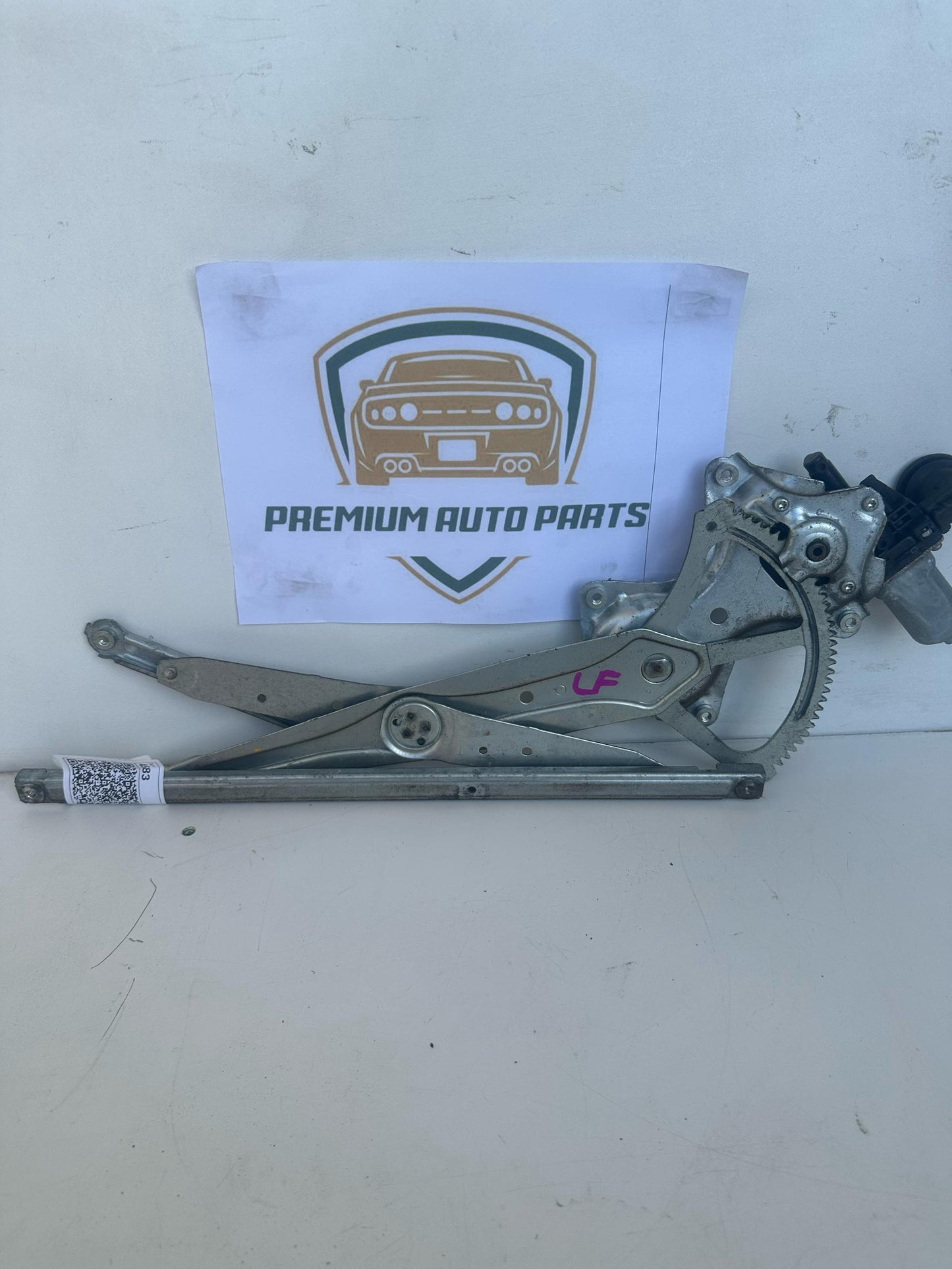 2008  E150 Left Front Window Regulator/Motor