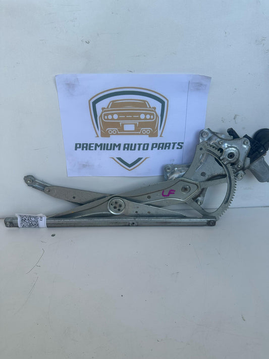 2008  E150 Left Front Window Regulator/Motor