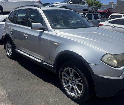 2004 BMW X3  E83Station Wagon 
BMW
X3