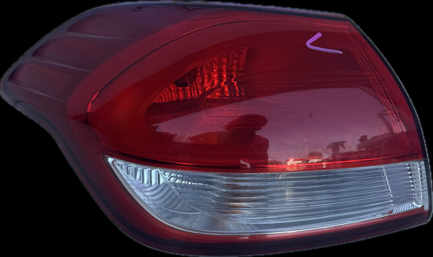 2014   Left Taillight