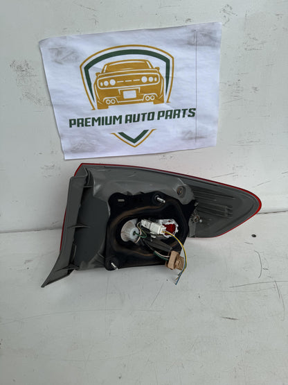 2008   Left Taillight