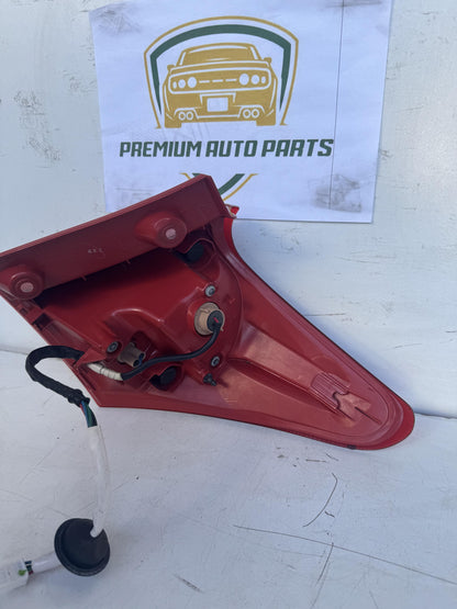 2014   Left Taillight