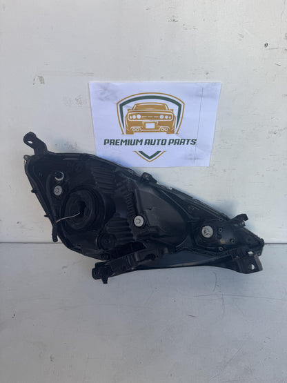 2009   Left Headlight