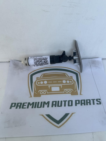 2009  J150 Left Headlight Washer Jet