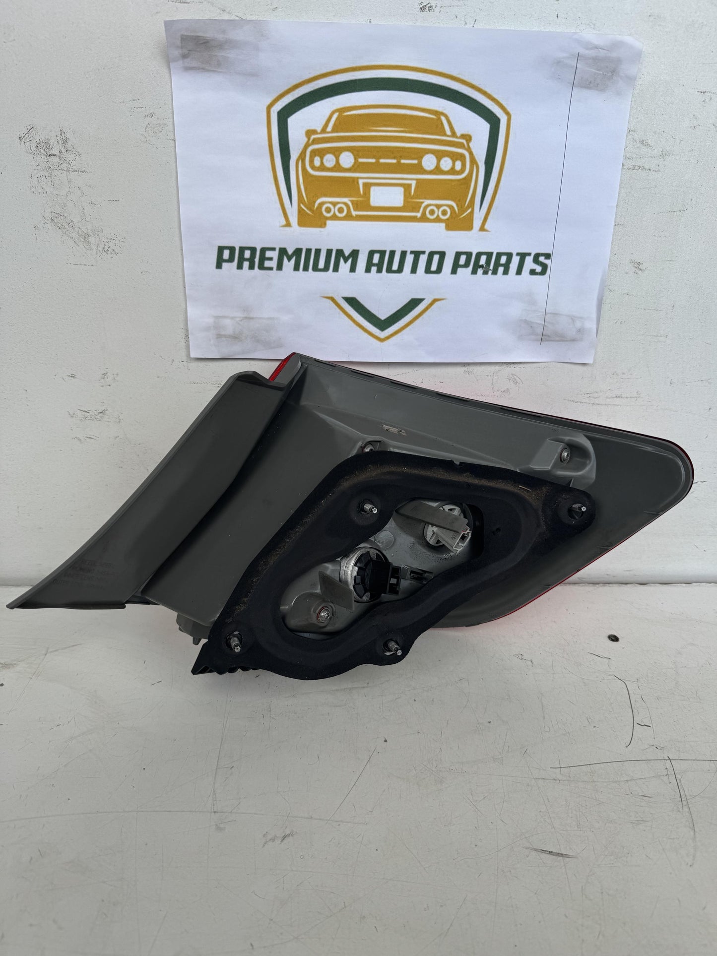 2016   Left Taillight