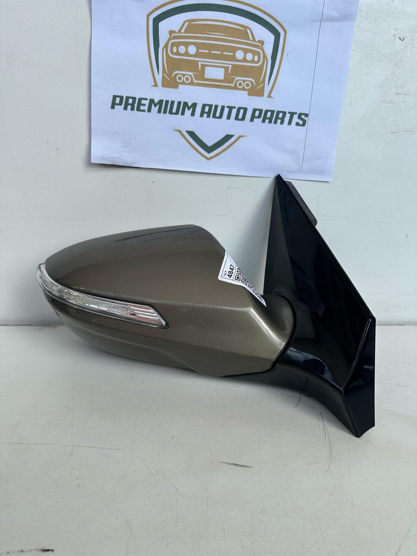 2013 Hyundai i40 VF Right Door Mirror