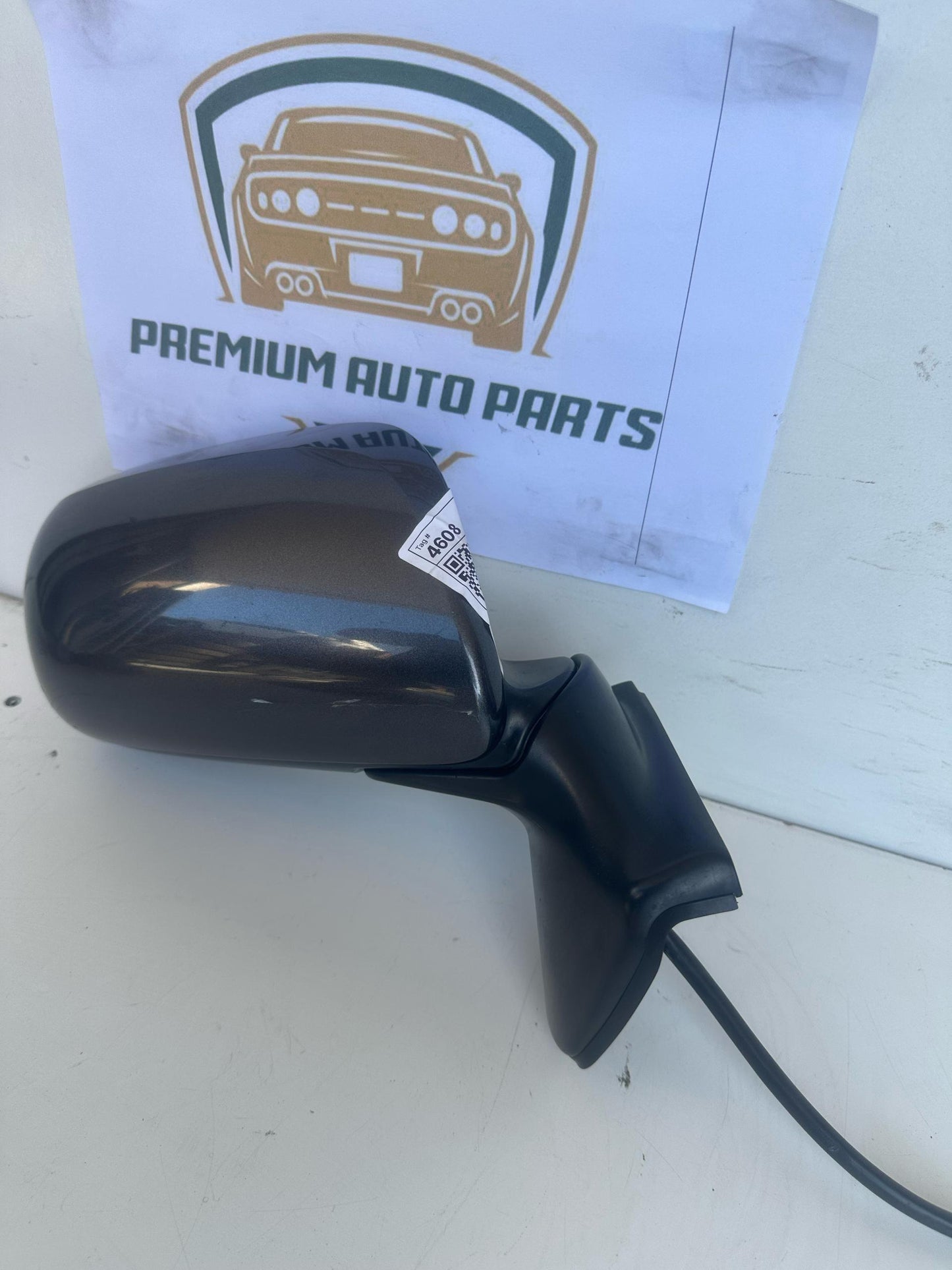 2008  E150 Right Door Mirror